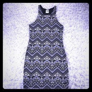 🛍3 FOR $25- 💕PINK- TRIBAL PATTERN BODYCON DRESS